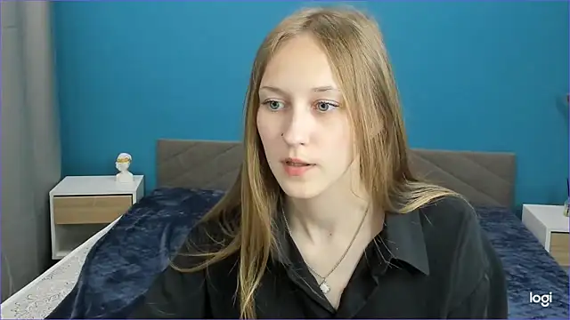 Calista_Everleig webcam