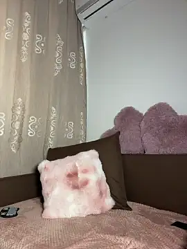 Sabrinedivinee webcam