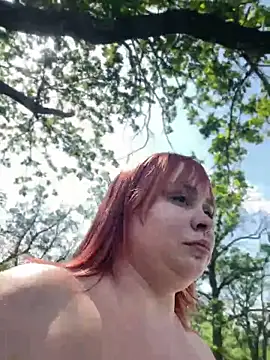 LadyDreams11 webcam