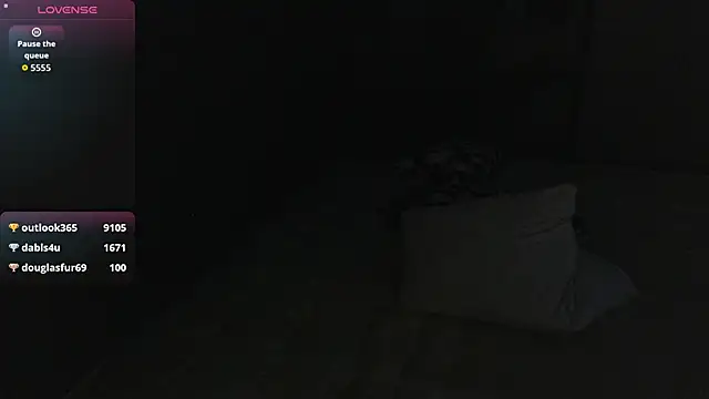 TrishaRey webcam