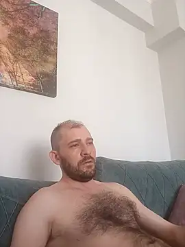 NiiiRvaNaa