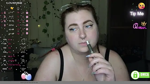 Alicia_love00 webcam