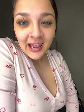 treasurebabii webcam