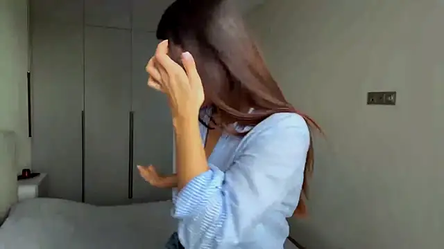 MelindaReny webcam