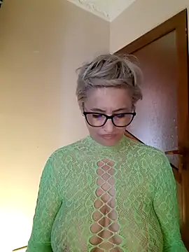 LunaBlaise webcam