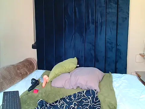 CaramelCandyxx webcam