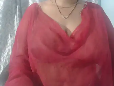 cute-priy webcam