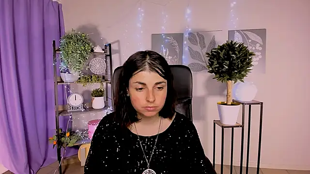 MartaEdams webcam