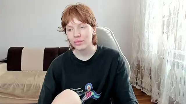 StellaDavis webcam