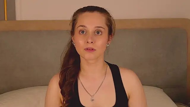 riley_lovely webcam