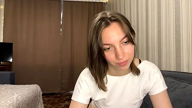 LissaCowling webcam