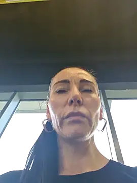 milflovelyxxx webcam