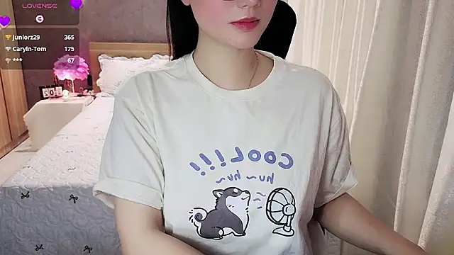 JENNIE-16 webcam