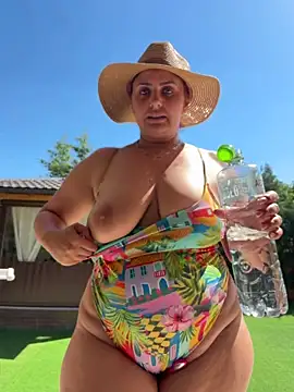 AnneKane live sex cam