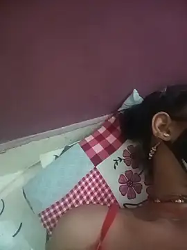 Bhuvika_Love-143 webcam