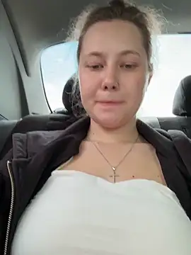 AsynaYuuki webcam