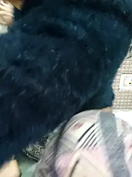 aashiya_khan0 - Aashiya_khan0's free webcam - UK Sex Cams