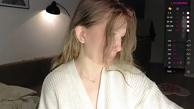Sakura_Moore