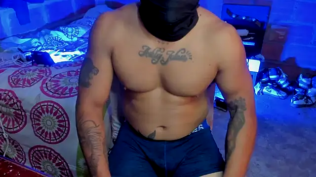 zeus_7777 webcam