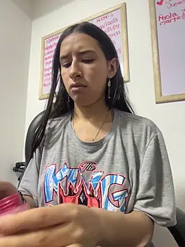 LilyRossi_ webcam