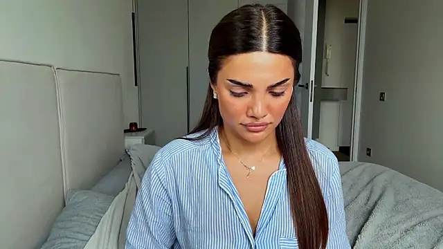 melindareny - MelindaReny's free webcam - UK Sex Cams
