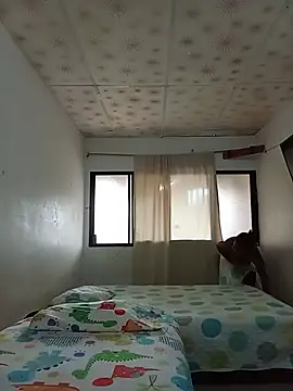 momspretty webcam