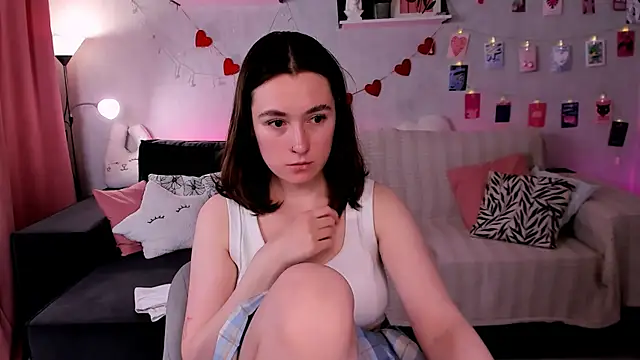 polly_pop_ - Polly_pop_'s free webcam - UK Sex Cams