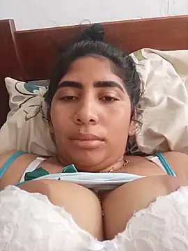 KENDRA-6-9 webcam