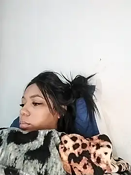 emma_purple_ webcam