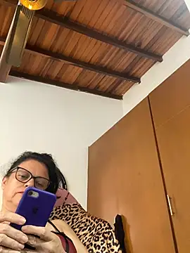 Sharongirl07 webcam