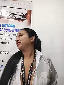 _Dr-Luna_1 webcam