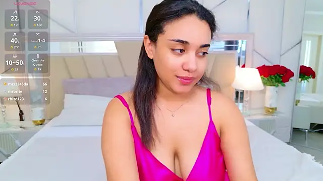 Luna_Cortier webcam