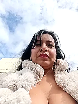 ZOE-WILDER_ webcam