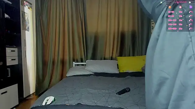 Lexy-Woorhez webcam