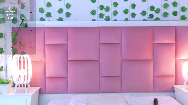 kaily_sweet1 - Kaily_sweet1's free webcam - UK Sex Cams