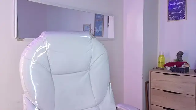 bluee_hazell webcam