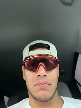 StrokingDaddy4 live sex cam
