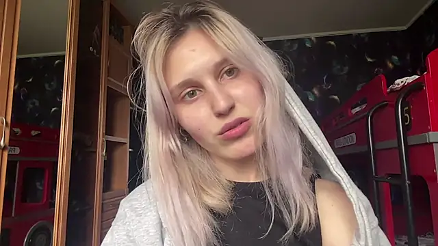 Nelly_Gilbert live sex cam
