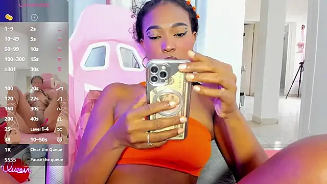 myblackdoope webcam