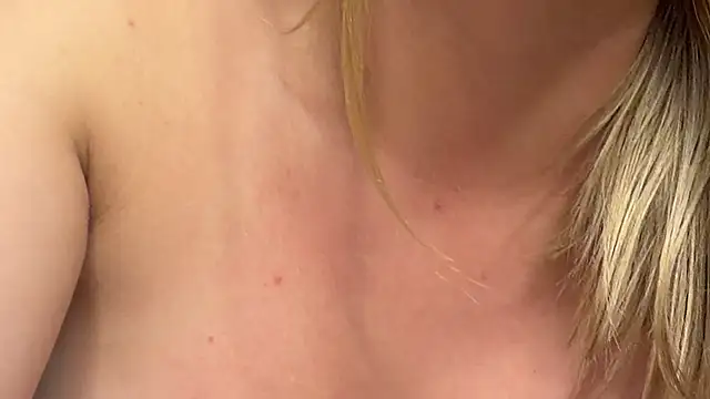 PinkNoir webcam