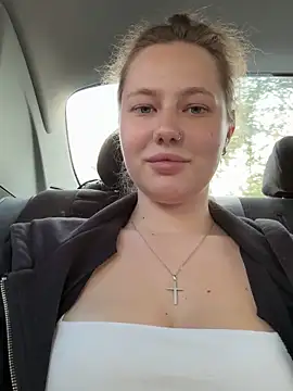 AsynaYuuki live sex cam