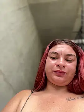 MiaLujan_ webcam
