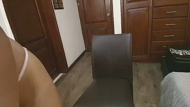 ShayMilleer webcam