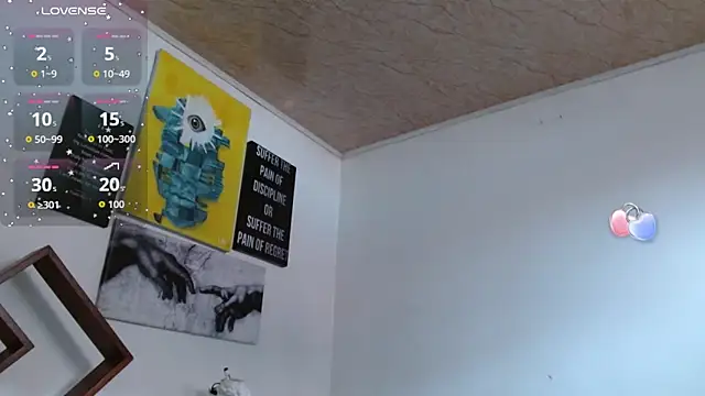 ZoeBakers_ webcam