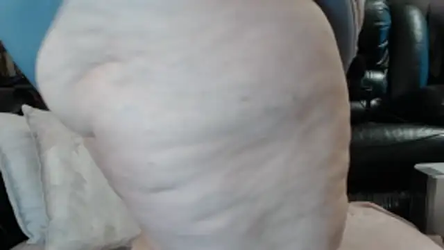 Juicy_Julie469 webcam