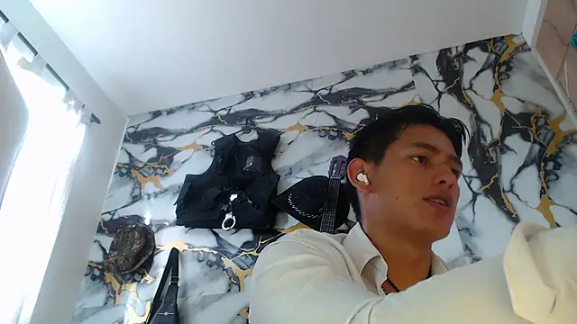 Hiroshi_Shen webcam