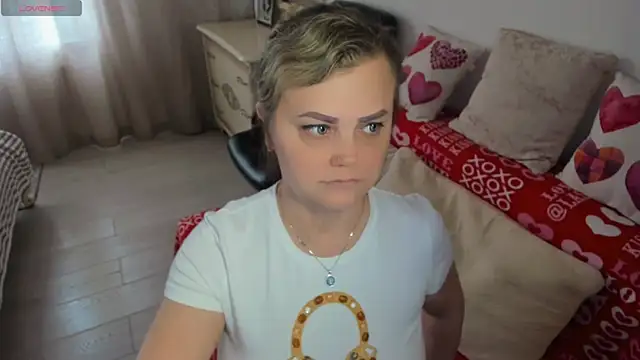MildMature webcam