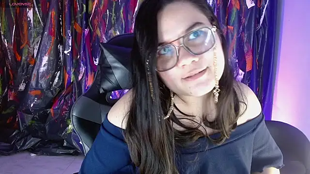 Miss__cherry_ webcam
