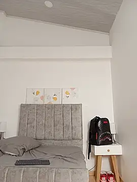 Dante_Knox webcam