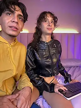 abrilandjulian webcam